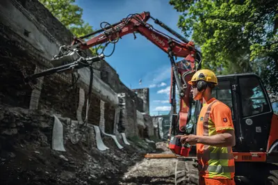 Von Bauabschnitt zu Bauabschnitt arbeiten sich die Spezialisten der Spesa voran.