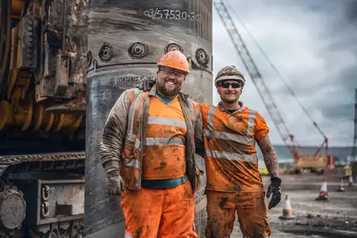 Aus Kollegen werden Freunde auf der Baustelle