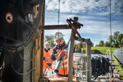 Geothermieanlage in Dießen: Insgesamt wurden 57 Erdwärmesonden in 100 m Tiefe eingebracht. 